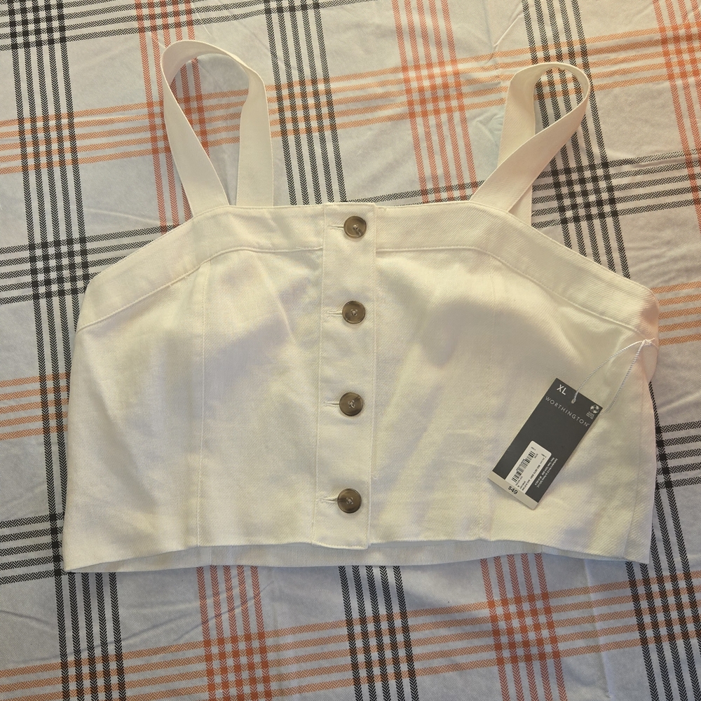 Worthington Cream Button-Front Crop Top